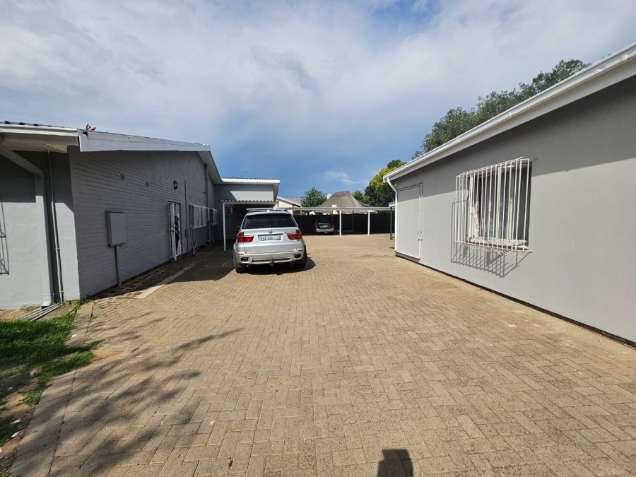 7 Bedroom Property for Sale in Universitas Free State